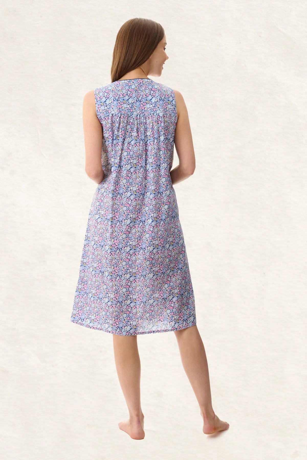 Daisy Sleeveless Short Nightie