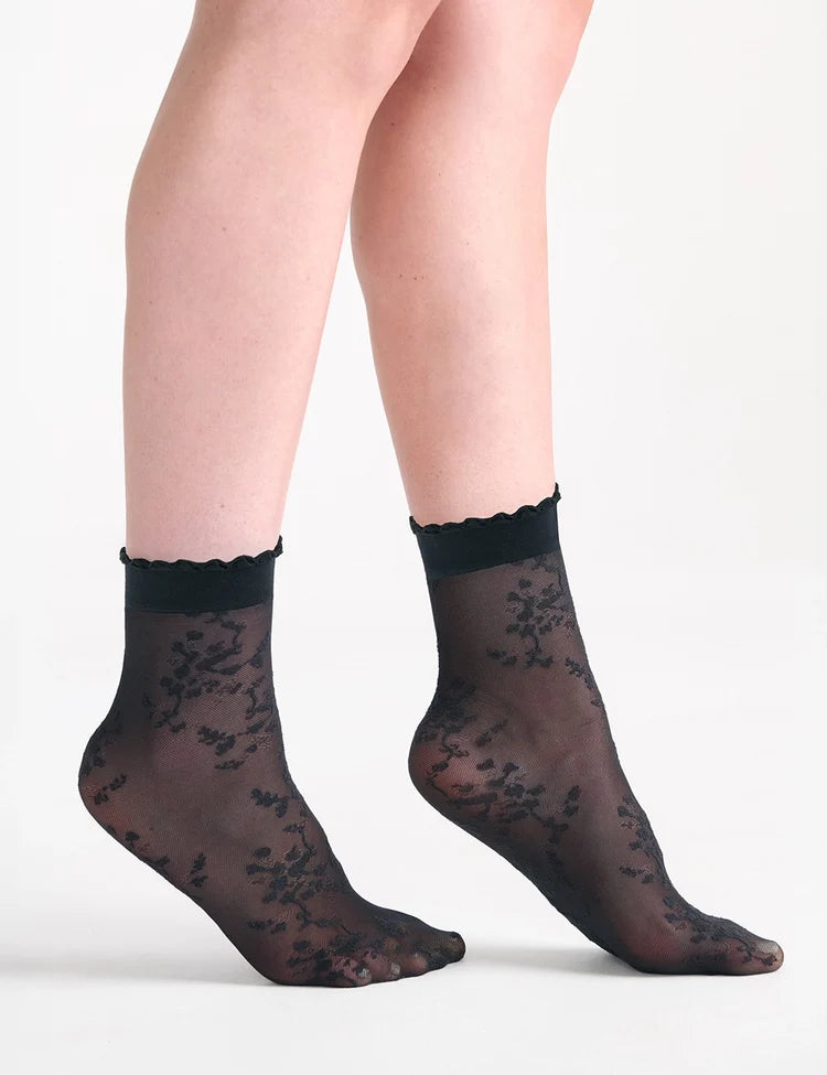 Black lace Elanora floral anklets with scalloped cuff and delicate floral pattern for stylish ankle wear