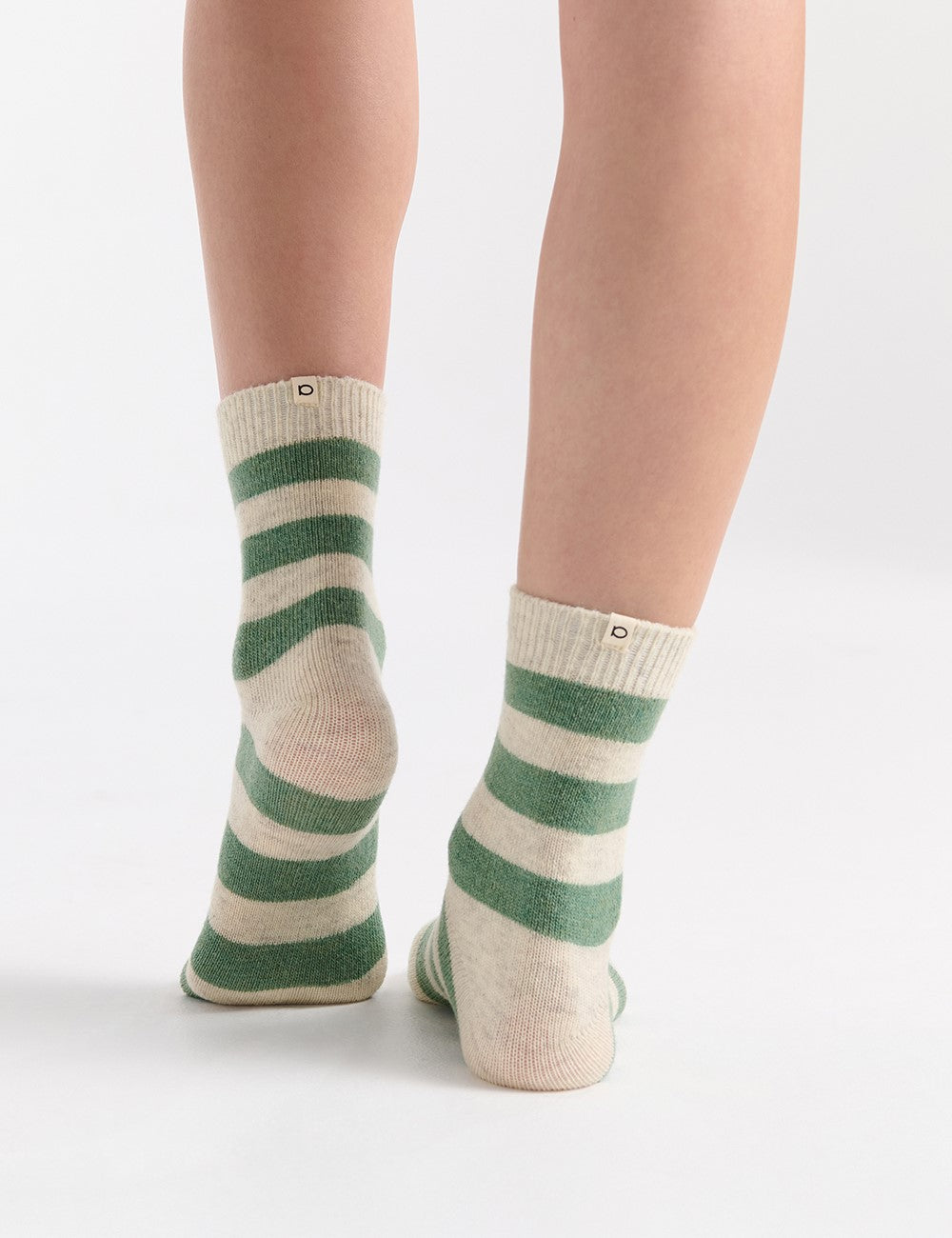 Winter Stripe Crew Sock: green and cream striped ankle socks with ribbed cuff