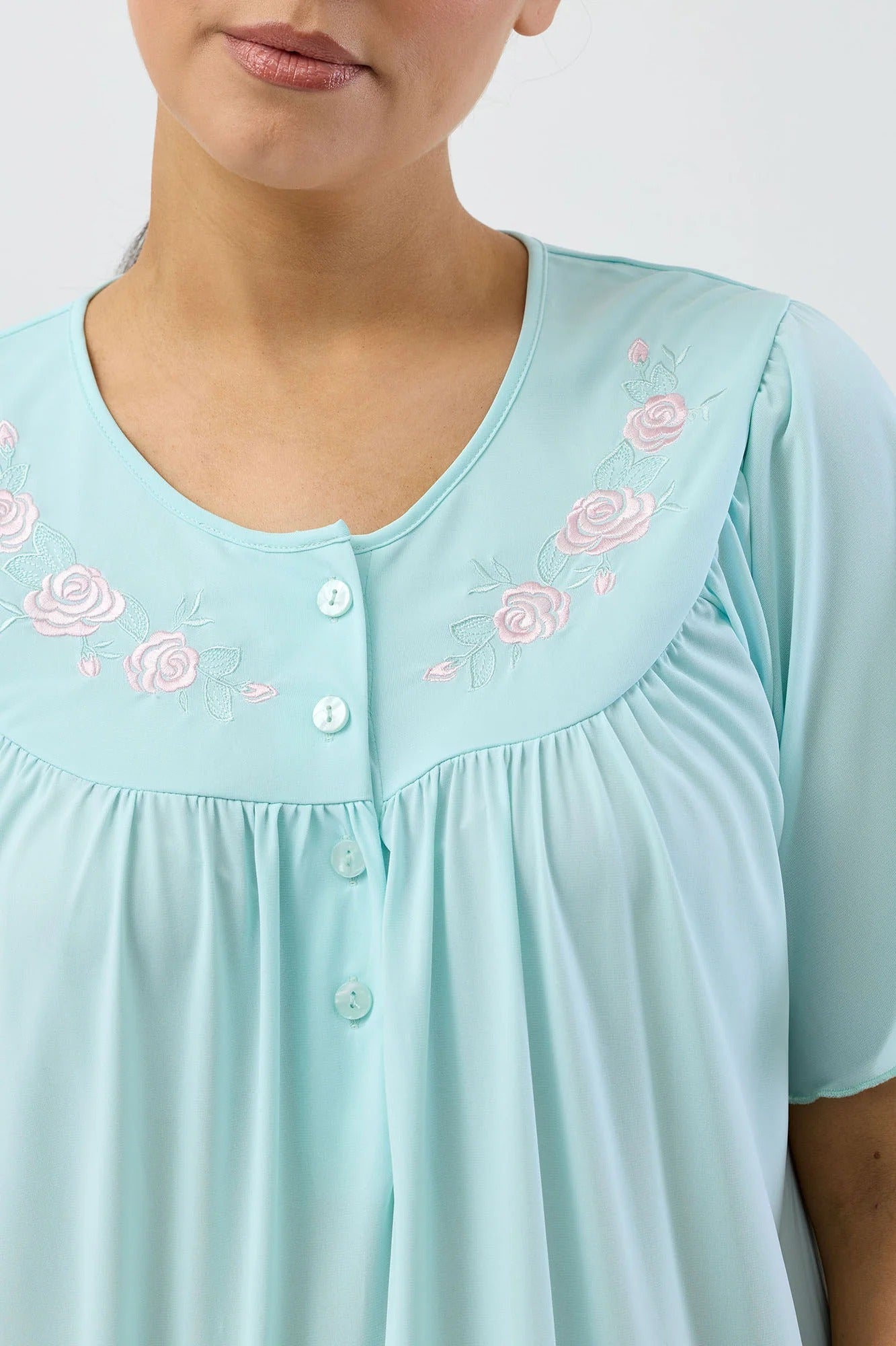 Trilobal Nightie