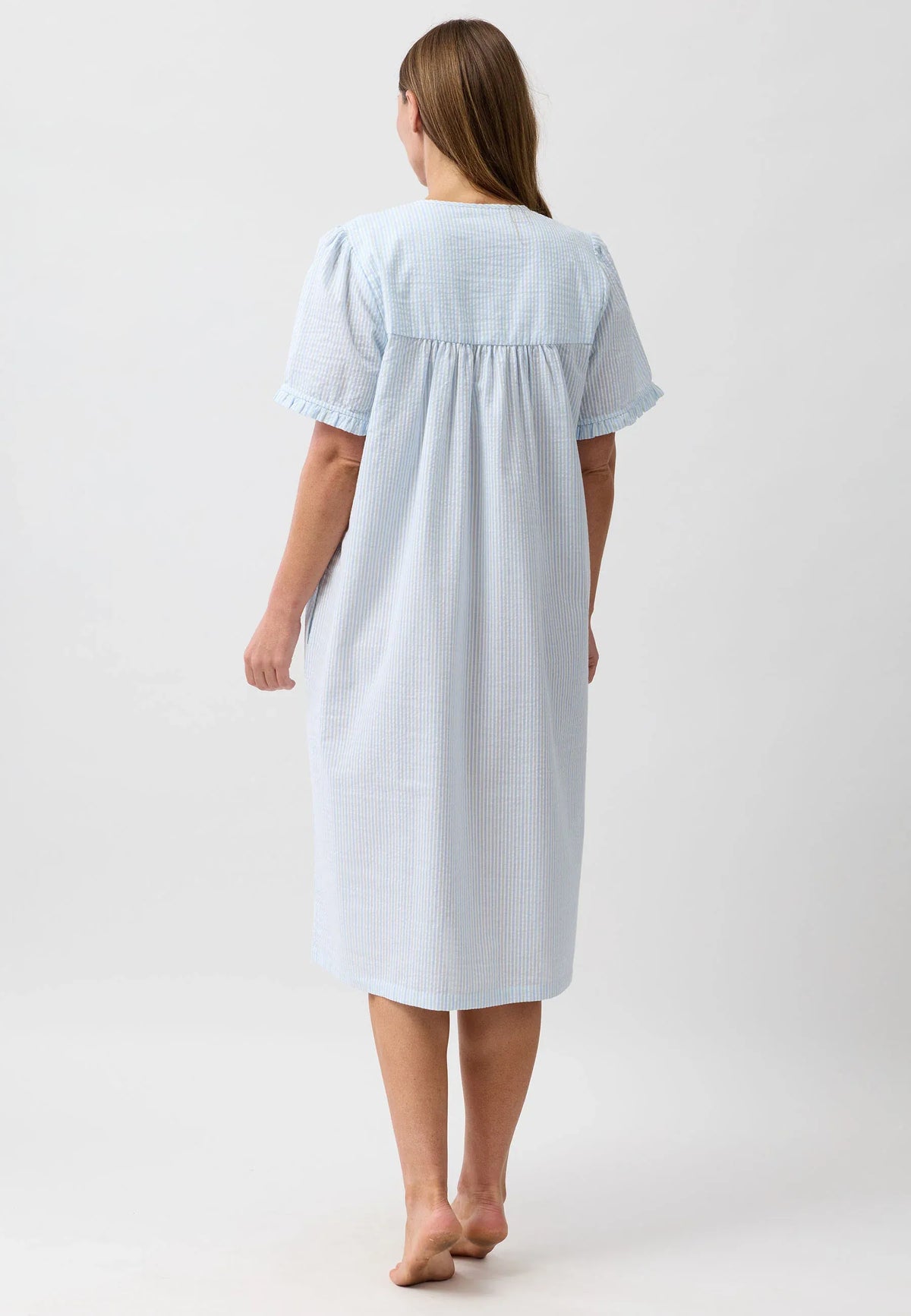 Stripe brunch coat light blue and white vertically striped cotton nightgown with short puffed sleeves front view