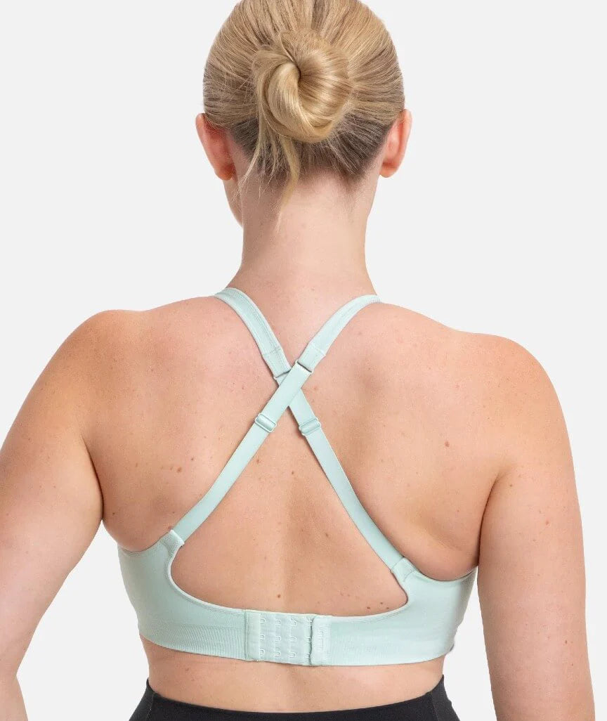 Mint green Triaction Ultra Seamfree Top crossback sports bra