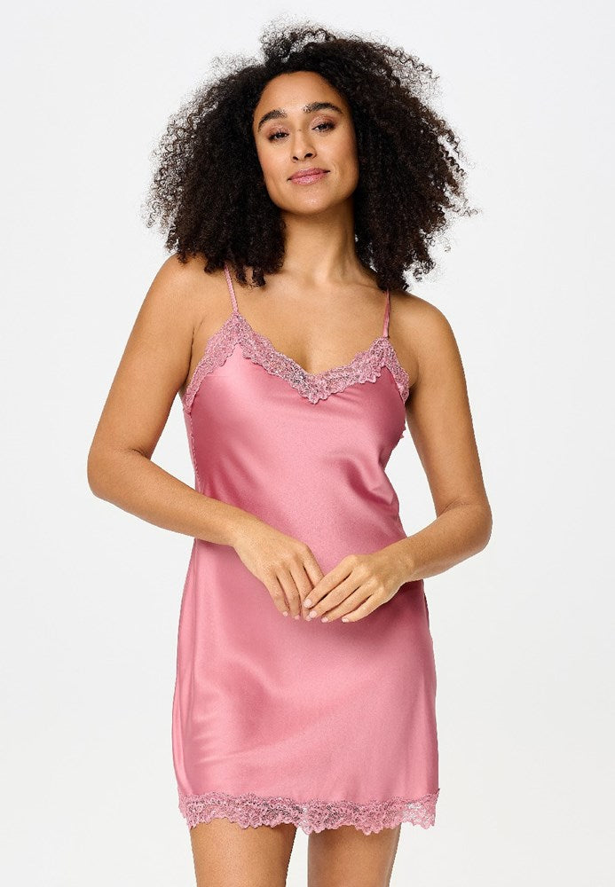 Daily Chemise