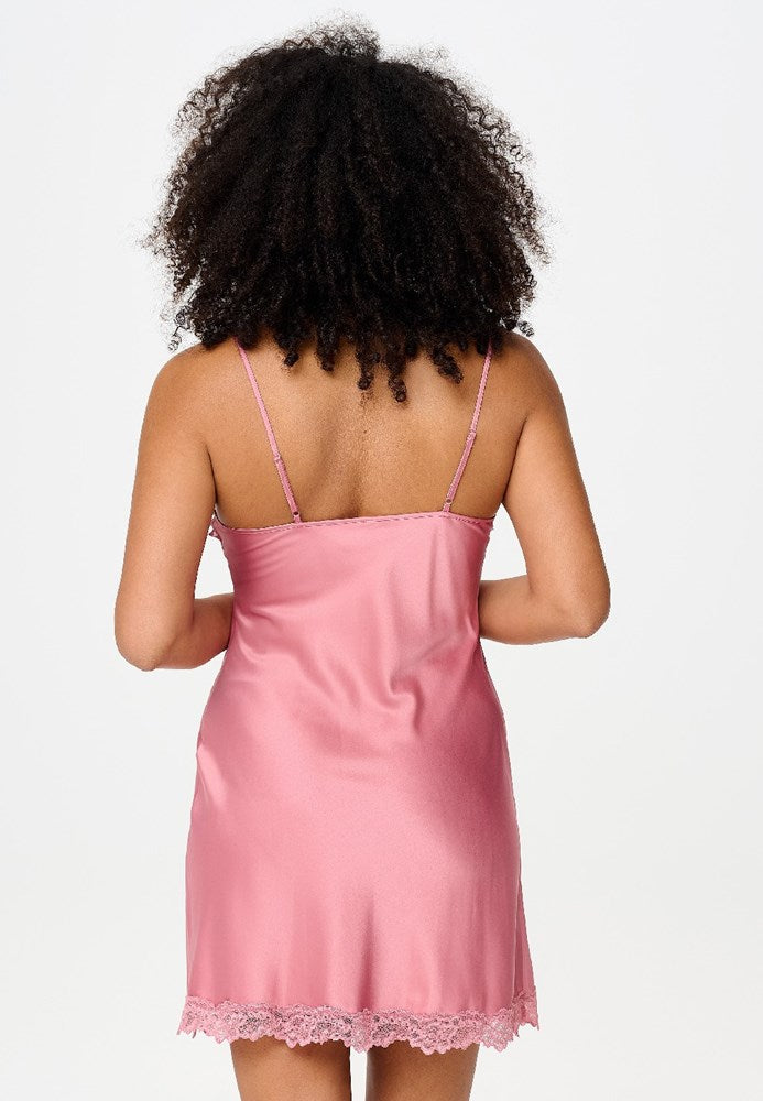 Daily Chemise