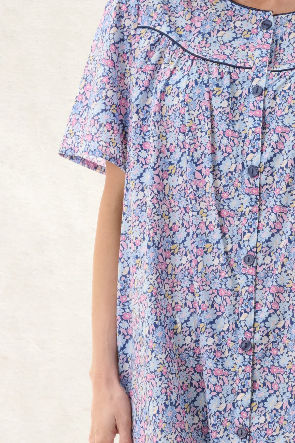 Daisy Short Sleeve Brunchcoat