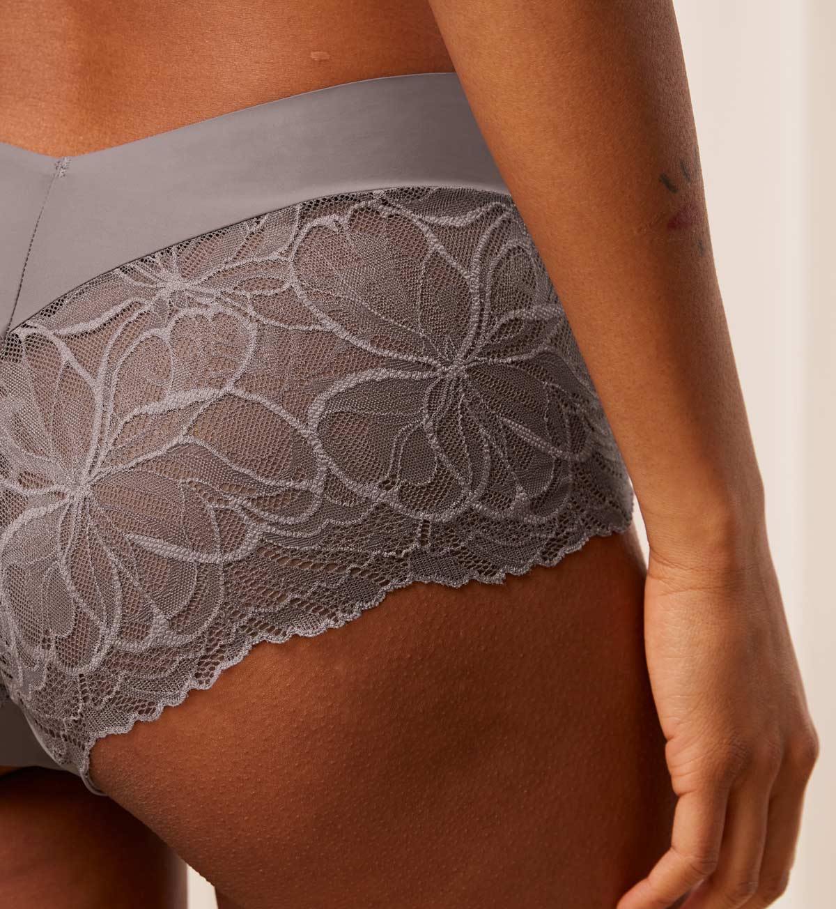 Body Make-Up Illusion Lace Shorty