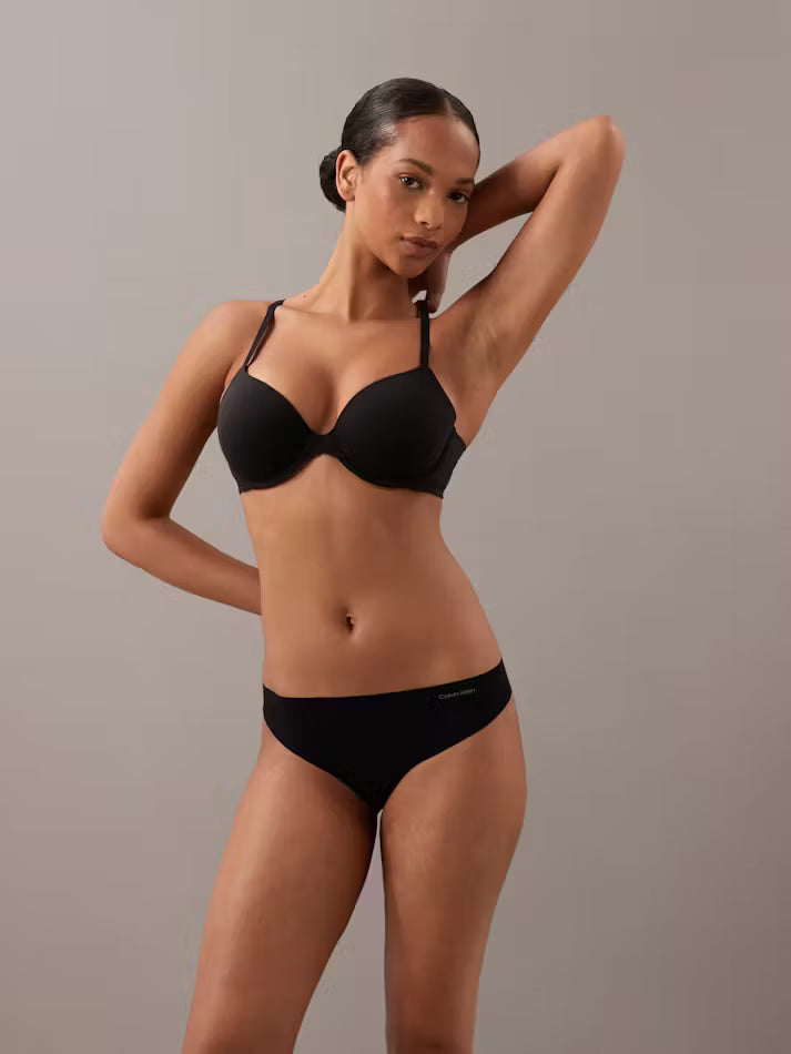 Black underwire perfectly fit lightly lined full coverage bra with thin straps and smooth seamless design