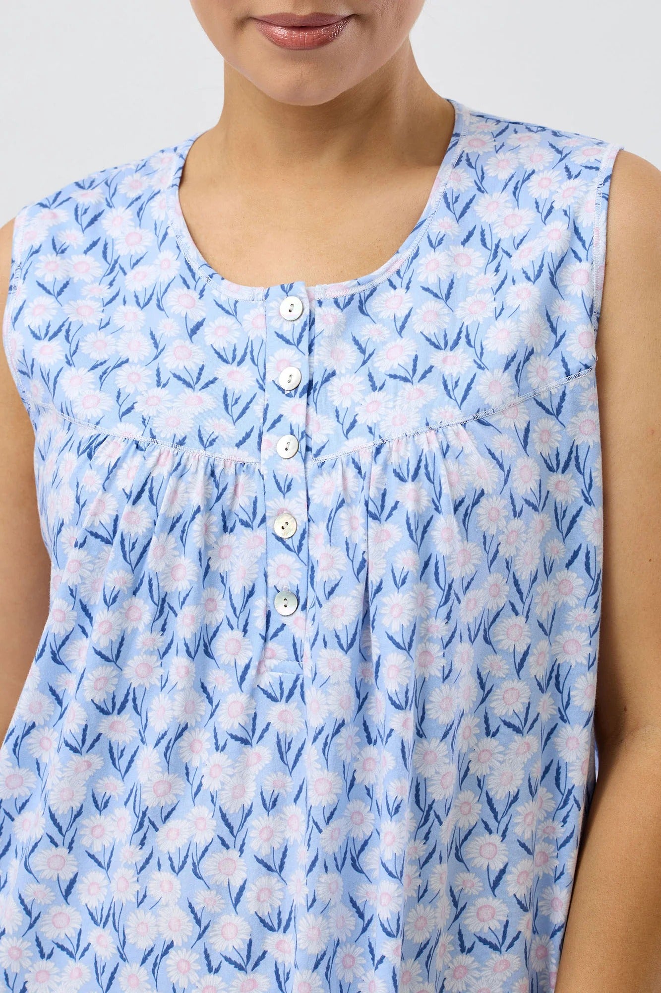 Daisies Sleeveless Nightie