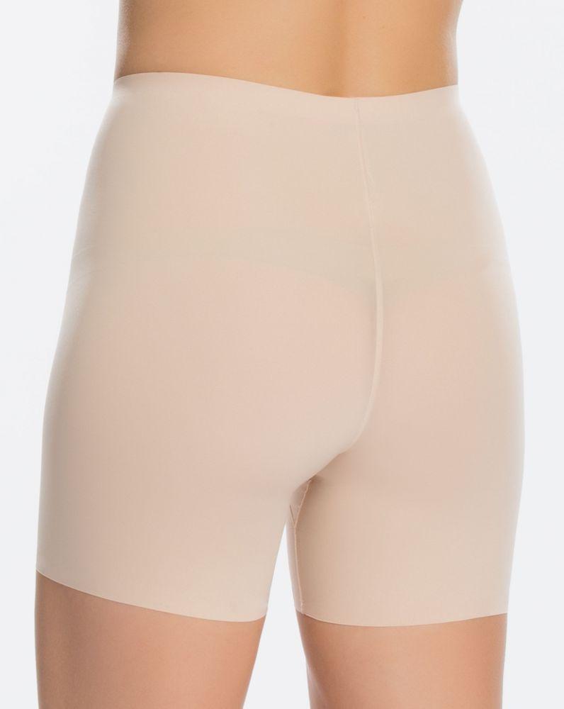 SPANX Thinstincts 2.0 High Waisted Shorts Champagne Beige L